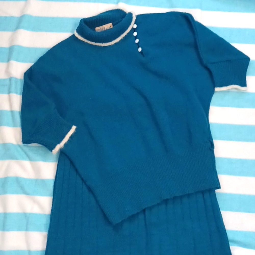 Vintage 1950s Sweater Skirt Set Rockabilly